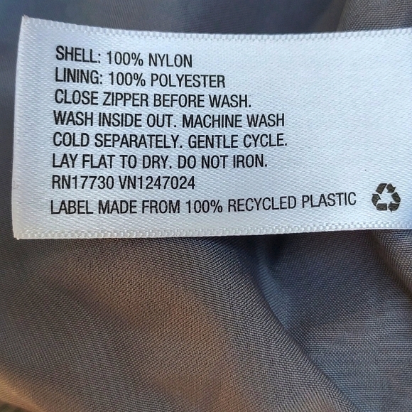 Hunter raincoat - Picture 9 of 9